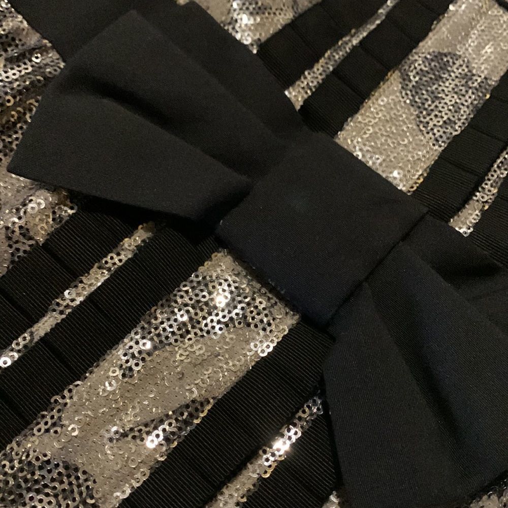 Diane Von Furstenberg sequin silk blend lined dress. 4 - Picture 16 of 16